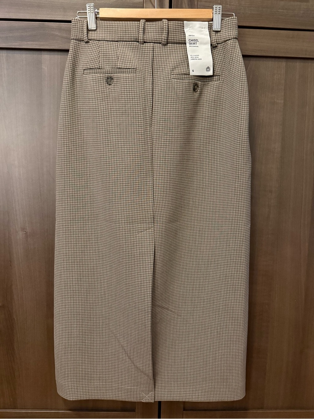 NWT Aritzia Chisel Maxi Skirt by Babaton, Grey Check, Maxi Pencil Skirt, Size 6 - Picture 2 of 16